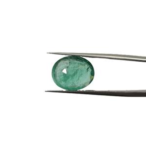 พลอยมรกตสีเขียวรูปไข่ 5.70 กะรัต จากแซมเบีย แบบเม็ดเดี่ยว  ขนาด 6.25 มม. ตามแผนภูมิราตติ - Product Image 4