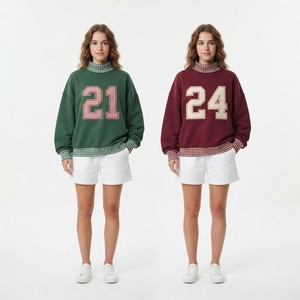 Sweat-shirt oversize à col roulé avec col et poignets à carreaux, logo imprimé sur le devant, décontracté, manches longues, en coton tricoté, pour l'automne - Product Image 1