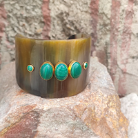 Bracelet en corne de buffle de qualité supérieure, écologique, incrustation turquoise, forme polie, bijoux artisanaux naturels, objet de collection, style moderne