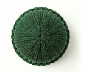 Gorro Unisex de Punto Acanalado, Color Sólido, Cálido para Invierno, Casual, Talla Adulto 56-58CM, Tejido a Mano, 100% Acrílico - Product Image 3