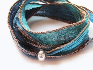 Cinta de Seda Pura con Costura Dorada, Diseño Vintage para Envolver Regalos, Hacer Joyería y Manualidades con Bolsas - Tamaño y Color Personalizables - Product Image 6