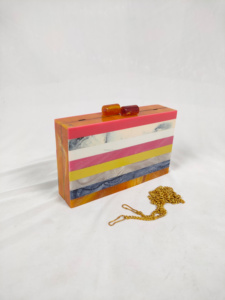 Sac de soirée pour femme en résine perlée, fait main, peint à la main, avec des couleurs et des tailles personnalisées, Inde - Product Image 6