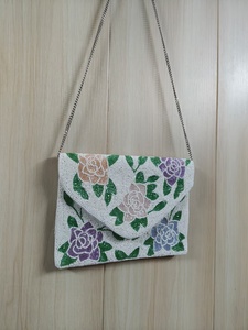 Bolso de mano artesanal con cuentas de cristal, bordado floral hecho a mano, bolso de hombro elegante y moderno para mujer en oferta. - Product Image 3