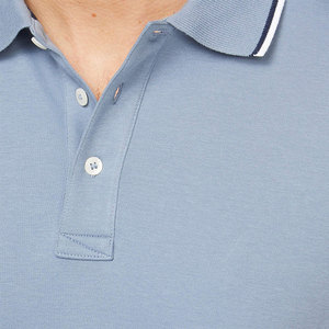 Chemise en jean vintage Style classique Durable et confortable T-shirts pour hommes Chemise de base de tous les jours T-shirt coupe intemporelle - Product Image 5
