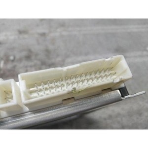 โมดูลควบคุมระบบกันสะเทือนแบบถุงลม S-class มือสอง ของแท้ OEM รุ่น A2215407962 - Product Image 4