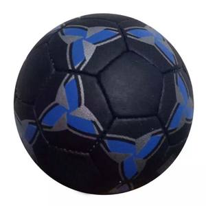 Ballon de football personnalisé en cuir PU, mini ballon de football avec logo personnalisé, meilleure vente, vente en gros directe usine - Product Image 2