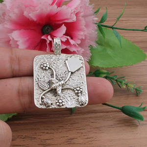 Dijes de Abeja de Plata de Ley 925 de Lujo, Vintage, con Circonita, Minimalistas, Pequeños, Unisex, Auténticos, con Diseño de Animal - Product Image 6