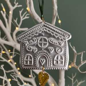 Heart Shape Pine Cone Handicraft Christmas Decorations Traditional Style Ornament - Product Image 4