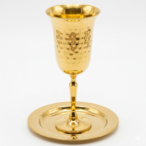 Copa de Vino de Lujo con Acabado Dorado Texturizado, Ecológica, Sostenible, Arte Moderno, Decorativa, Metálica, Única, Superventas, Tendencia - Product Image 3