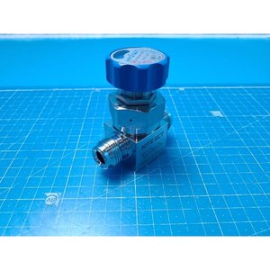 Válvula Neumática de Fuelle KITZ-SCT SCV 316L 10K-1/2 (3/8) EP KD 080080636 Usada Como Pieza de Repuesto para Equipos Legacy Semiconductor - Product Image 6