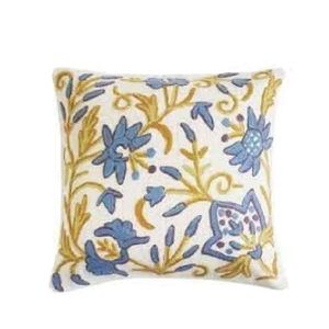 Funda de Cojín Decorativa Cuadrada de Algodón con Bordado Floral, Estilo Bohemio, Lavable, con Inserto Extraíble Incluido - Product Image 1