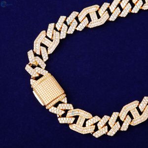 Bracelet Miami Cuban Link 20MM serti de moissanite incolore taille baguette, style Hip Hop - Product Image 5