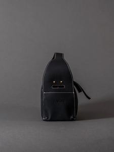 Sac à bandoulière en cuir véritable de qualité supérieure pour femmes, élégant sac à main noir avec surpiqûres contrastées blanches, sacoche élégante pour un usage quotidien - Product Image 4