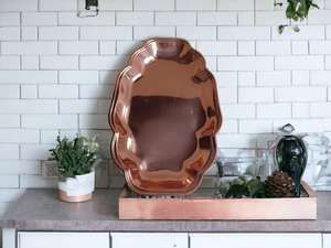 Plateau à pain en cuivre, idéal pour servir en cuisine, comme centre de table ou pour les présentoirs de boulangerie. Plateau décoratif en cuivre. - Product Image 2