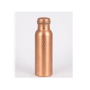 Botella de Agua de Cobre Hecha a Mano, Vaso Delgado con Tapa, Acabado Metálico Martillado con Diseño de Panal, Taza Moderna de Lujo - Product Image 3
