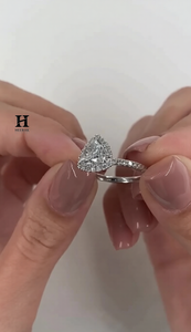 Bague de fiançailles de luxe en or blanc 14K 18K avec diamant de laboratoire taille trillon, micro-pavé et halo triangulaire, alliance de mariage - Product Image 3