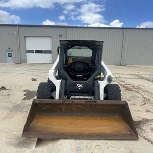 Cargadora Compacta S76 2022 con Cabina Cerrada, Máquina de Construcción de Alto Rendimiento - Product Image 1
