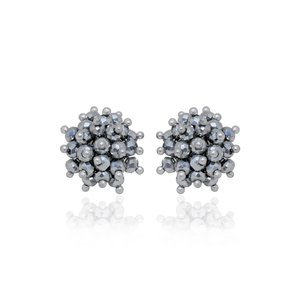 Boucles d'oreilles clous en argent, pyrite et zircon Gehna Jaipur pour femmes et jeunes filles, artisanales modernes, à fermoir poussoir, durables et écologiques - Product Image 1