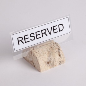 Porta Tarjetas de Visita Cuadrado de Latón Sólido de Lujo, Soporte Minimalista de Metal para Tarjetas de Lugar, Porta Números de Mesa para Bodas, Exhibidor de Tarjetas de Nombre para Escritorio - Product Image 5