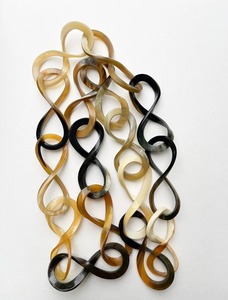 Collar de Cadena de Cuerno Ecológico de la Mejor Calidad con Amuleto Etéreo, Hecho a Mano con Cuerno Natural, Estilo Moderno por Perfect Enterprises - Product Image 3
