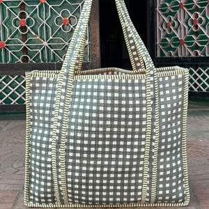 Cotton Quilted Tote Bag Handmade Eco Friendly Reusable Shopping Bag For Daily Essentials And Travel At Wholesale Price - Product Image 6