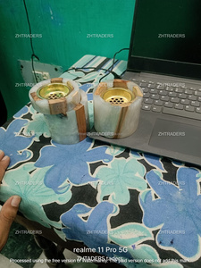 Quemador de incienso de madera epoxi de resina hecha a mano de lujo estilo árabe artístico Mubkhar para el ambiente espiritual del hogar y la decoración del regalo - Product Image 3