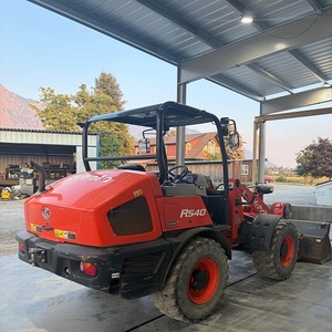 Chargeuse sur pneus compacte Kubota en gros, chargeuse frontale robuste pour la construction, moteur puissant PLC, système hydraulique efficace - Product Image 2