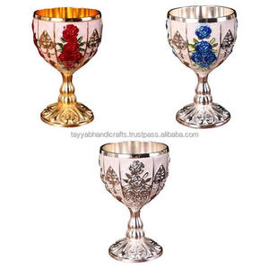 Copas de vino de metal de diseño único de Shot & Coupes para champán de hotel y uso de regalos-Grabado a mano por Tayyab - Product Image 6