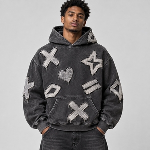 Sudadera con capucha bordada para hombre, elegante y cómoda, combina tela acogedora con bordados detallados y comodidad moderna para atuendos casuales diarios y viajes. - Product Image 1