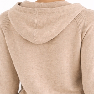 Ensemble de survêtement pour femme : veste zippée à capuche et pantalon large, style moderne, survêtement premium pour femme - Product Image 6