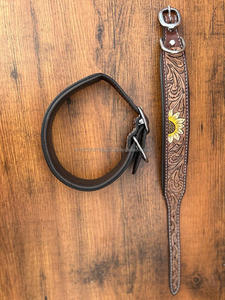 Collier de chien occidental en cuir torsadé à la main imprimé tournesol pour le cou collier de chien réglable rembourré en cuir véritable gravé pour animal de compagnie - Product Image 6