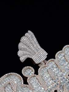 Pendentif personnalisé en forme d'émeraude avec nom, lettres superposées VVS1, en argent 925, 5,0 pouces, style hip-hop massif, bijoux de luxe sur mesure - Product Image 5