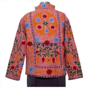 Chaqueta Bomber con Cuello en V, Diseño Floral Vintage, Bordado a Máquina, Multi-estación, Ecológica, Transpirable, de Secado Rápido, 100% Algodón - Product Image 1