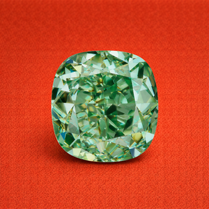 Diamant de laboratoire de 2,0 carats, taille coussin, vert vif fantaisie, percé au laser, certifié IGI, diamant non monté pour bijoux - Product Image 1