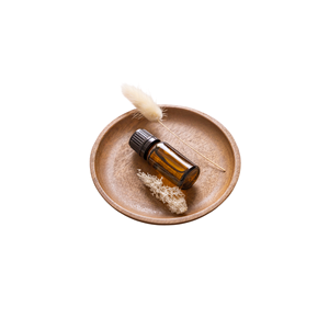 Made In Vietnam Best Selling Premium Quality Competitive Price Cassia Cinnamon <b>Essential</b> <b>Oil</b> Packed in 50ml Bottle - Product Image 2