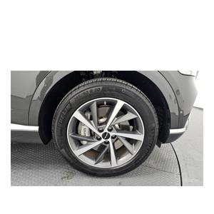 Genesis GV80 2.5T 2024, Gasolina, 2WD, con Caja de Cambios Automática, Asientos de Cuero, Cámara Trasera - 22,461 km - Product Image 5