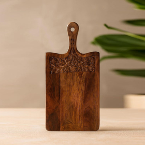 Tabla de cortar de madera de nogal con elegante relieve floral intrincado tallado y mango superior, robusta para cocina, ideal para cortar verduras. - Product Image 5