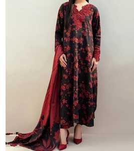 Robes Shalwar Kameez indiennes et pakistanaises imprimées de haute qualité pour femmes, à prix avantageux et de la meilleure qualité - Product Image 1