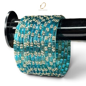 Bracelets en verre bleu goutte de pluie de qualité supérieure, fabriqués à la main, plaqués or, avec pierres en zircon, pour femmes, à porter en soirée, vente en gros - Product Image 1