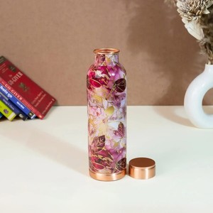Bouteille d'eau en cuivre écologique à imprimé floral avec bouchon sécurisé pour une consommation saine au bureau, à la salle de sport, à la maison, à l'hôtel et en cuisine - Product Image 3