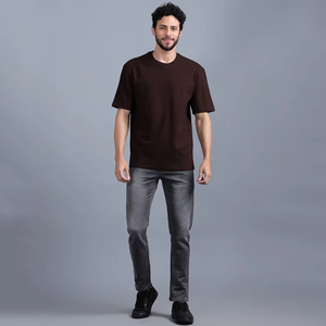 Camiseta Premium de Algodón 100% de Alto Gramaje para Hombre, Oversize, Color Marrón Liso, Estilo Urbano con Hombros Caídos, Personalizable con Logotipo, Tallas Grandes, Lisa - Product Image 2
