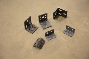 Composants de fabrication de tôles sur mesure avec services de pliage CNC, fabricant basé au Vietnam ADONG A104 - Product Image 3