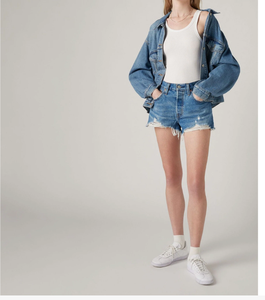 Achetez des shorts en jean pour femmes, best-sellers de la mode streetwear, longueur genou, avec poches, en vente à prix avantageux - Product Image 3