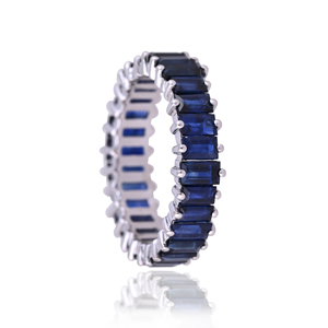 Anillo de Eternidad Ivaan Jewels para Mujer, Moderno, de Oro Rosa, Amarillo y Blanco de 18K, con Esmeralda, Rubí y Zafiro Naturales Engastados en Garras, con Piedras Preciosas Finas - Product Image 1