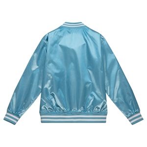 Chaqueta de béisbol bordada personalizada para mujer, chaqueta universitaria de satén, chaqueta de satén recortada de tela transpirable de punto con forro de talla grande - Product Image 2