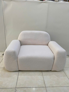 Fauteuil moderne semi-circulaire trois places en tissu bouclé avec dossier rembourré et accoudoirs rembourrés pour salon, appartement, hôtel - Product Image 6