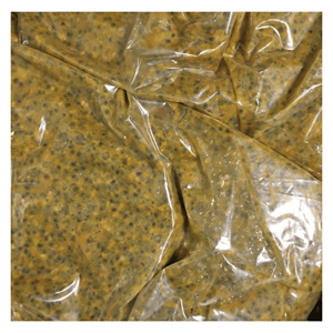 Puré de maracuyá con semillas, congelado IQF, elaborado con pulpa de maracuyá madura para mezclas de bebidas, smoothies y postres. - Product Image 5