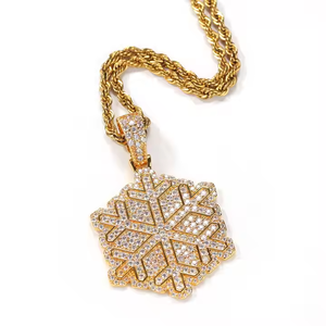 Pendentif en moissanite Vintel VE116 sur le thème des flocons de neige, argent 925 plaqué or, micro-incrustation, style hip-hop, collier unisexe, cadeau - Product Image 3