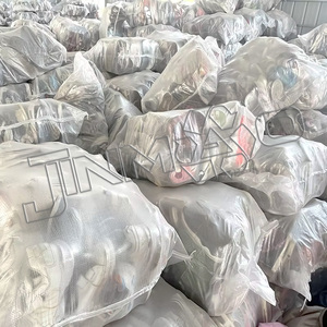 Vente en gros d'usine en Chine Chaussures d'occasion de première <span class=keywords><strong>classe</strong></span> de haute qualité à emporter pour petit écolier Chaussures de sport de marque chinoise Ballots mixtes - Product Image 5