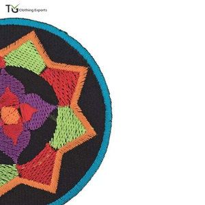 Patchs brodés légers sur mesure de nouvelle conception fabriqués au Pakistan - Product Image 4